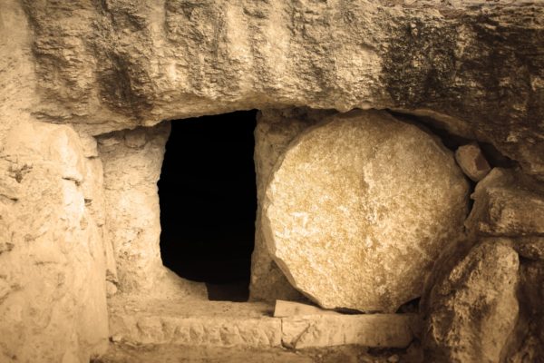 Easter: 4 Inspiring Thoughts On The Resurrection 1 resurrection 3268102 1920 e1522567791295